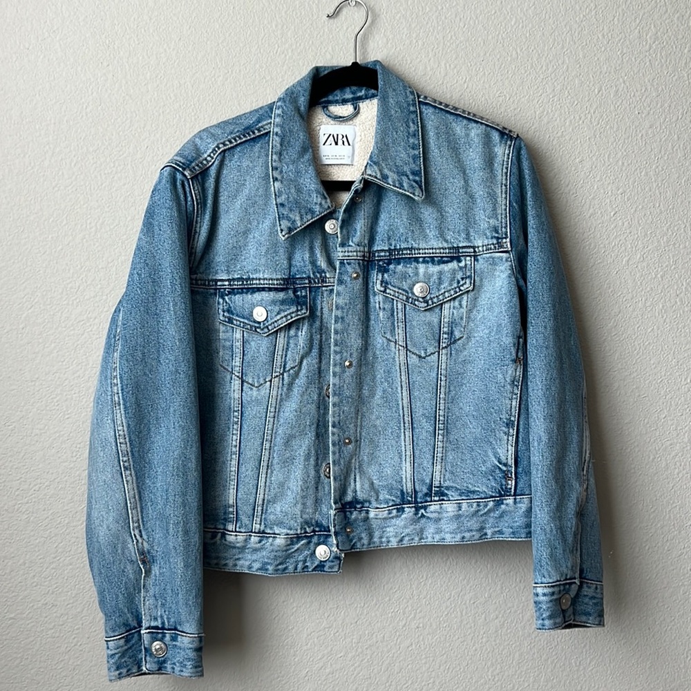 Zara jean Sherpa jacket